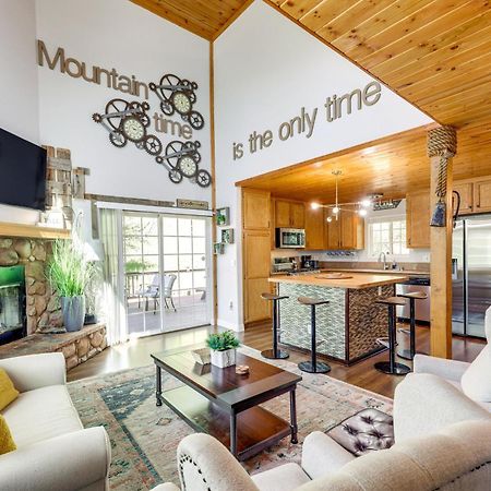 Remodeled Crestline Retreat Walk To Lake Gregory! Luaran gambar