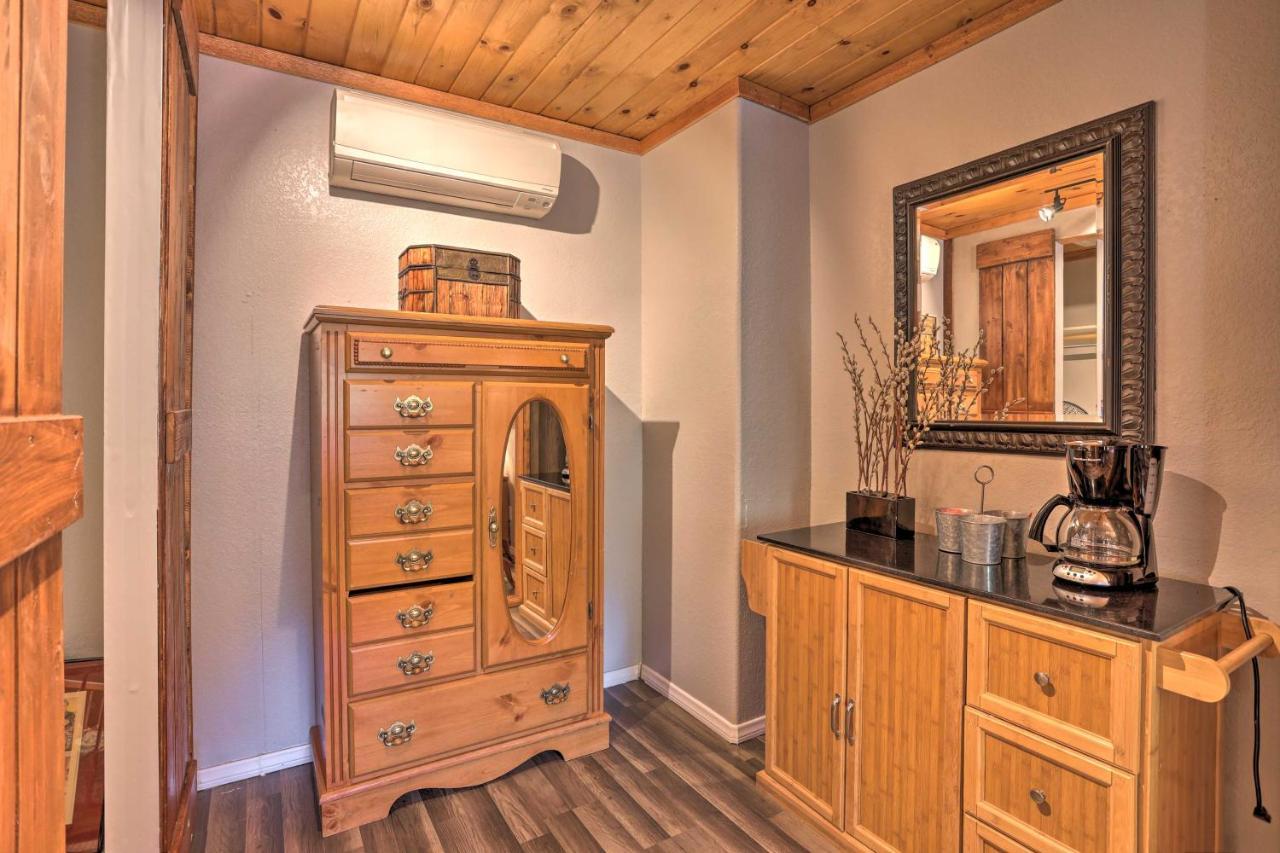Remodeled Crestline Retreat Walk To Lake Gregory! Luaran gambar