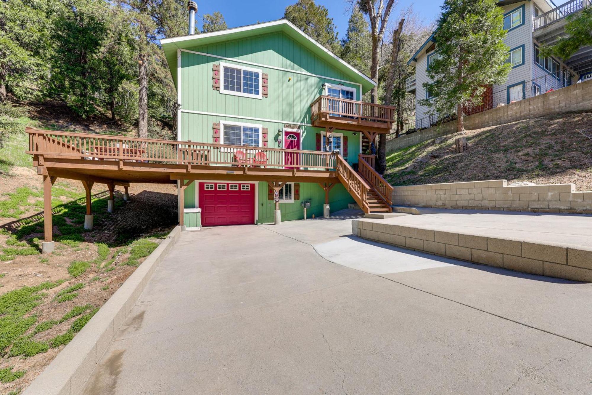 Remodeled Crestline Retreat Walk To Lake Gregory! Luaran gambar