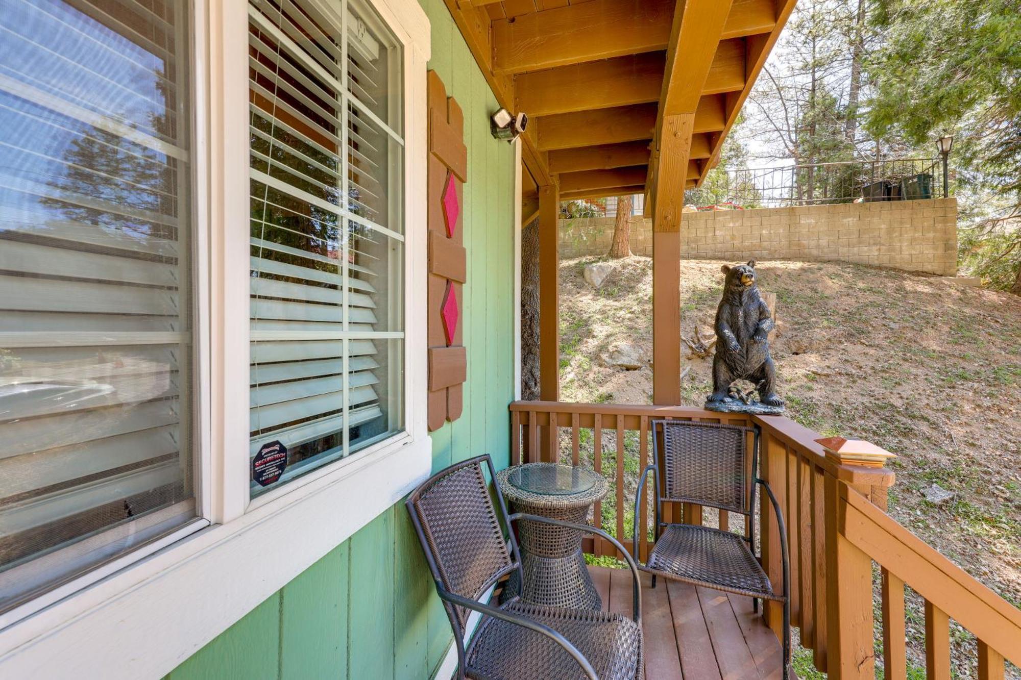 Remodeled Crestline Retreat Walk To Lake Gregory! Luaran gambar
